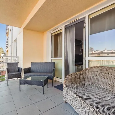 Διαμέρισμα Legionow, Sun & Snow